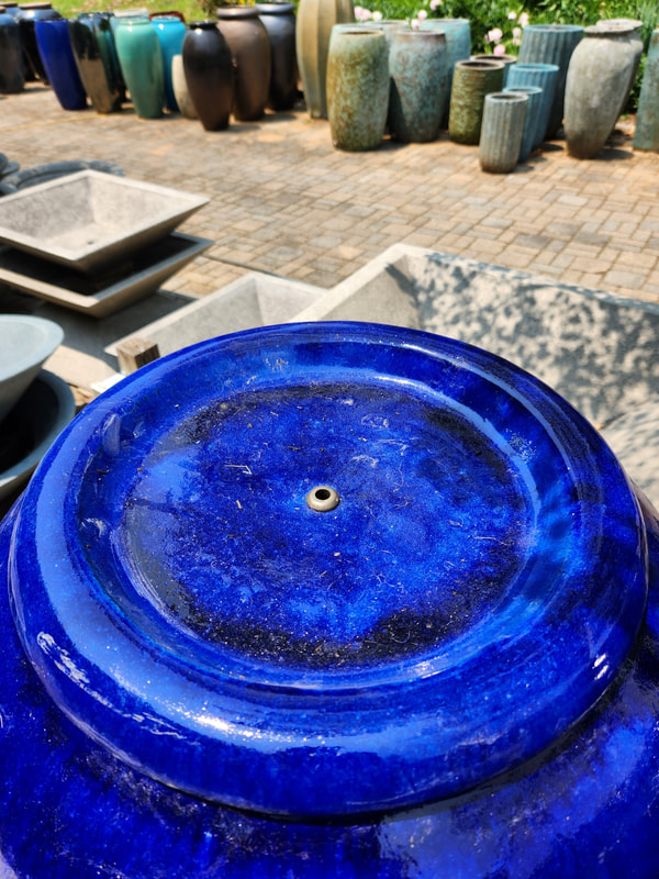 Blue Solid Top Oriole Jar