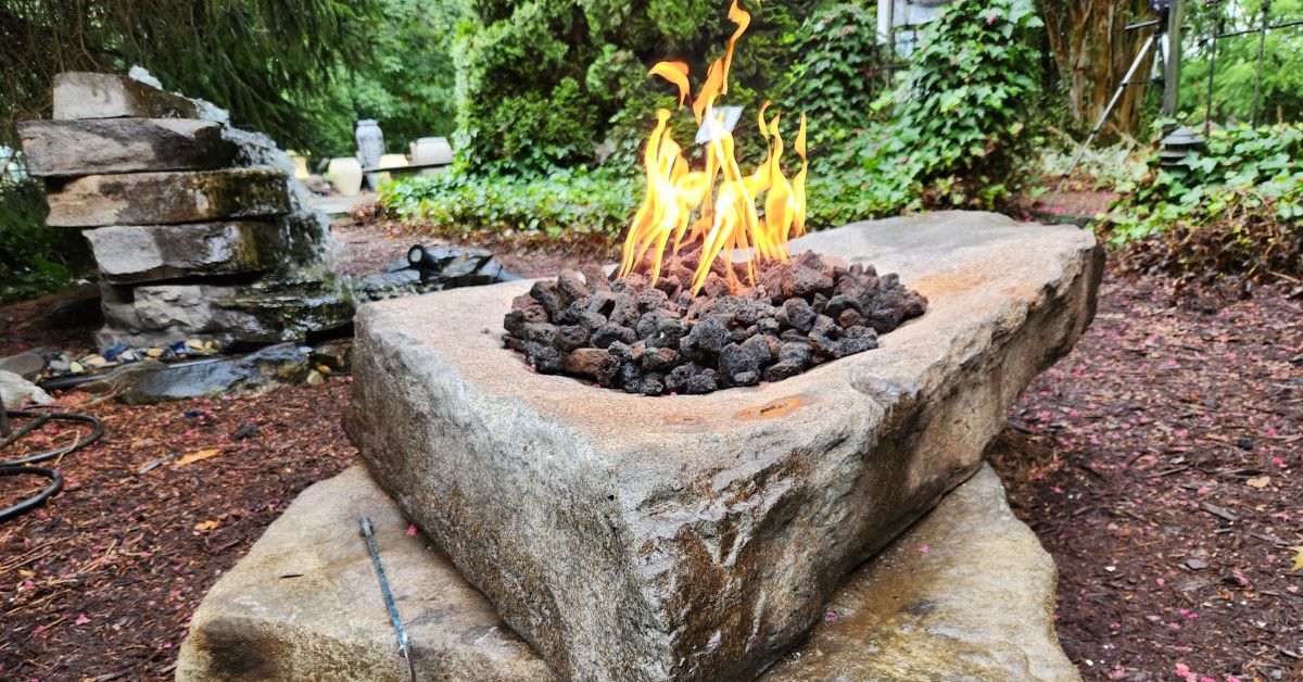 The Benefits of Adding a Fire Pit to Your Yard