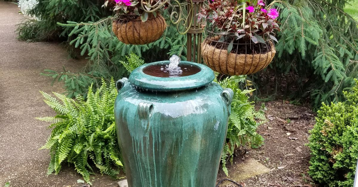How To Choose the Right Size Water Fountain for Your Yard